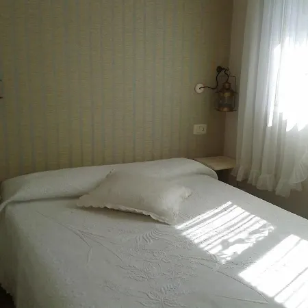 Casa Rustica Outeiro Do Moucho * קנגס דה מוראסו
